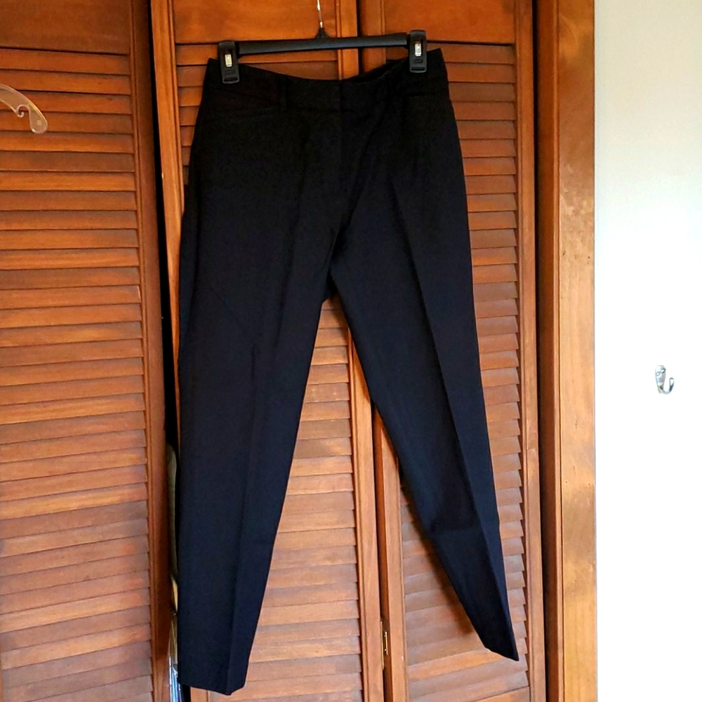 WHBM slim ankle black dress pant size 6